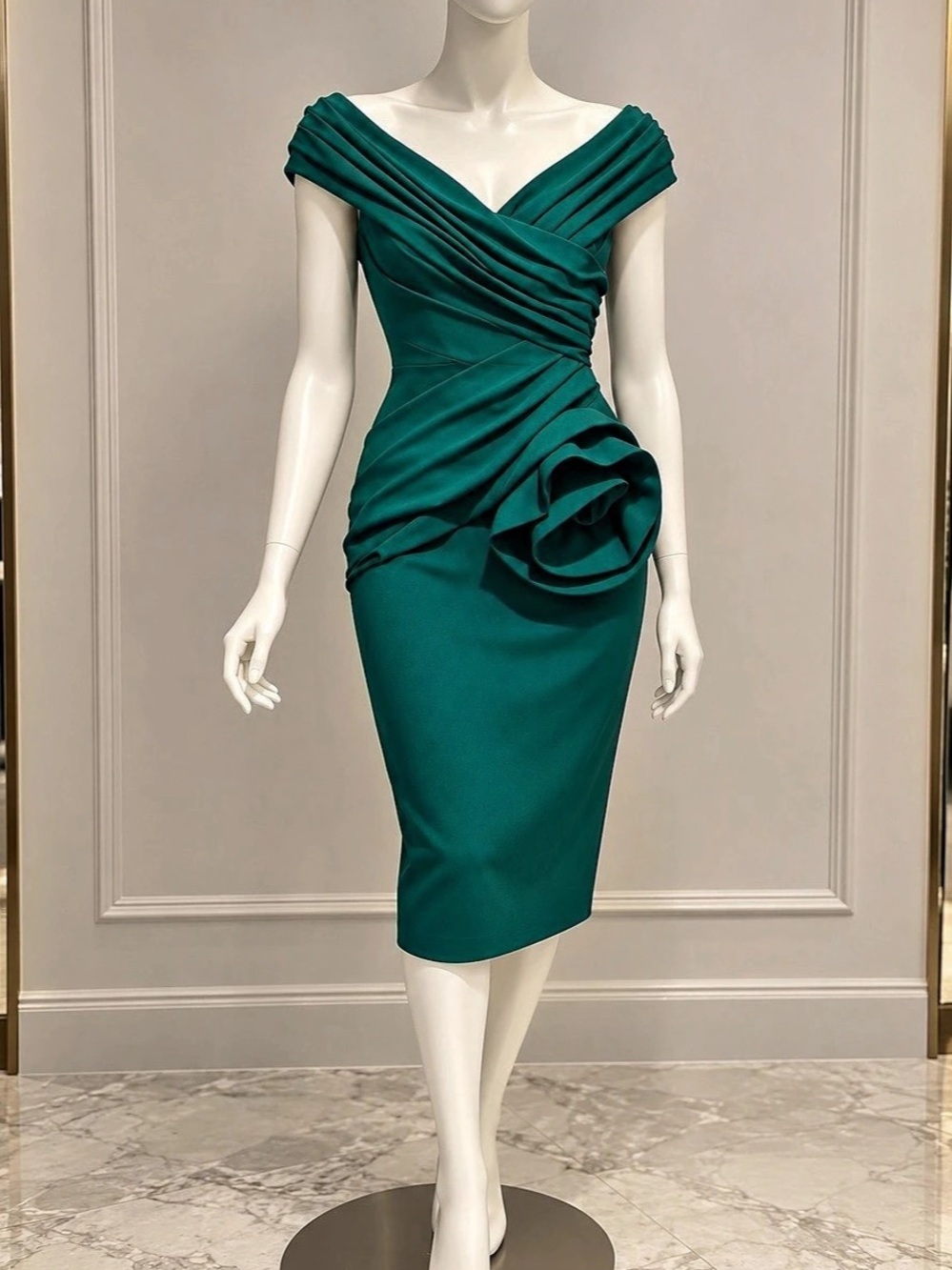 Tadashi Shoji Draped Midi Dress in Green Size Medium